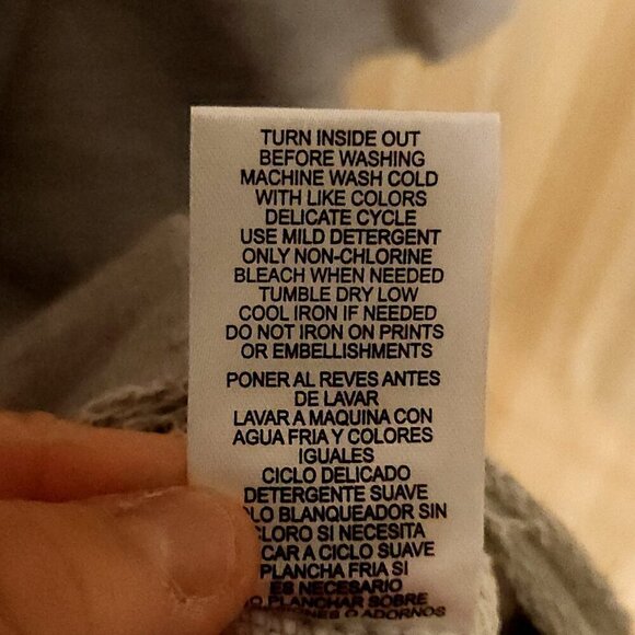 GIII For Her Kansas City Royals MLB Grey Blue Sequin Flutter Sleeve Top Large - Picture 8 of 10